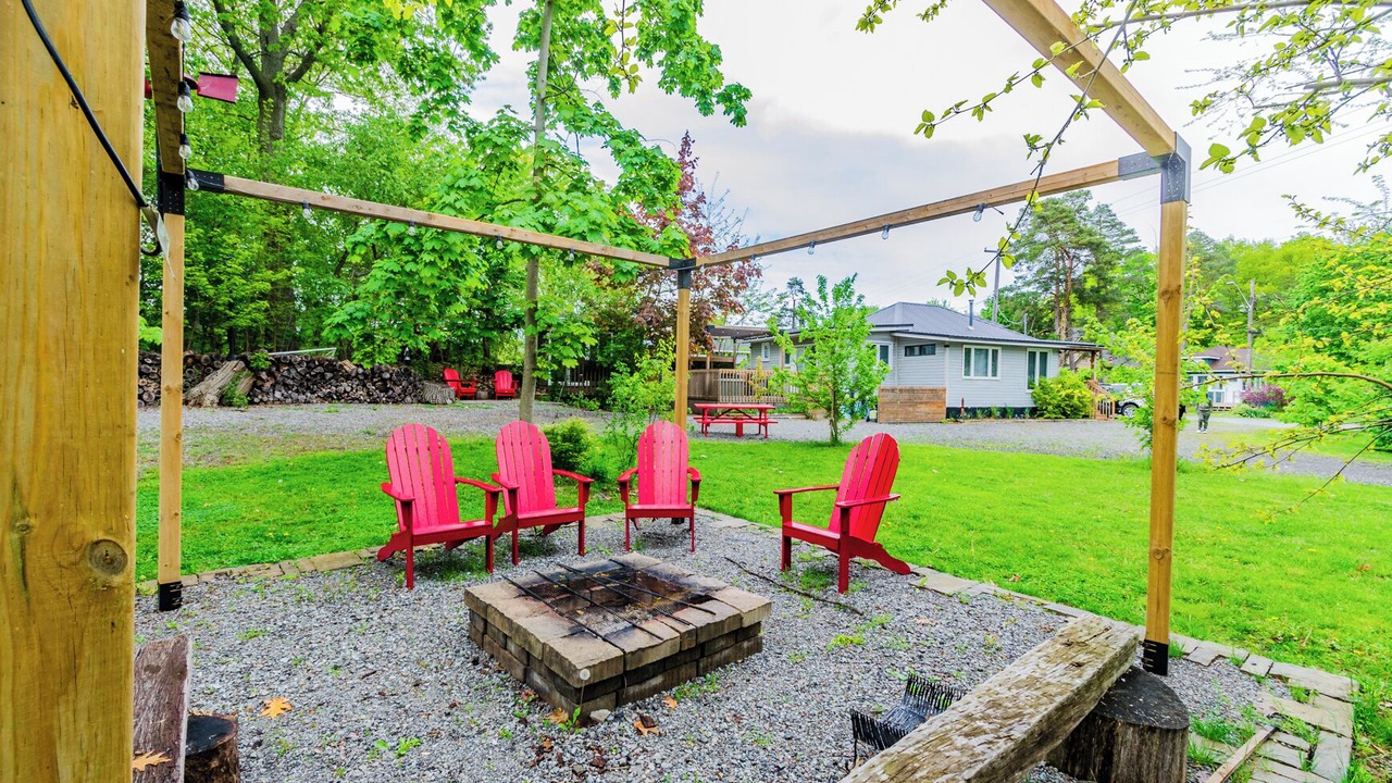 Photo of Livingroom in Port Colborne