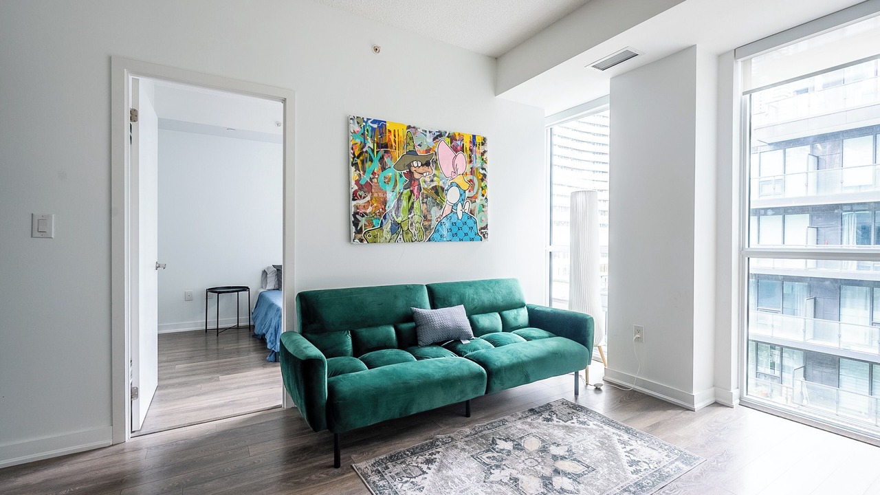 Photo of Livingroom in Bay Cloverhill