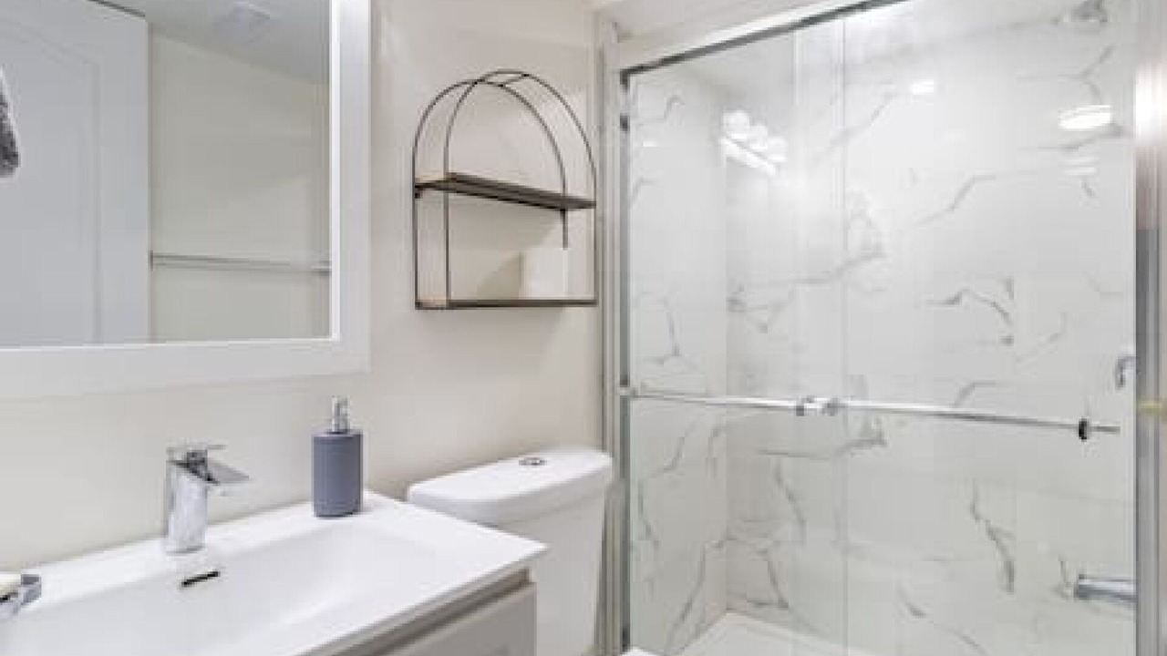 Photo of Bathroom in Central Erin Mills