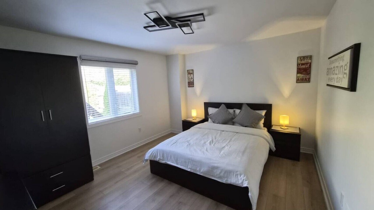 Photo of Bedroom in Churchill Meadows