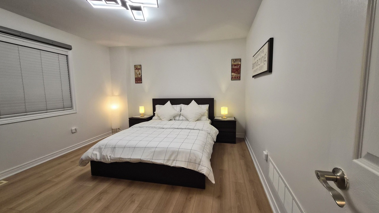 Photo of Bedroom in Churchill Meadows