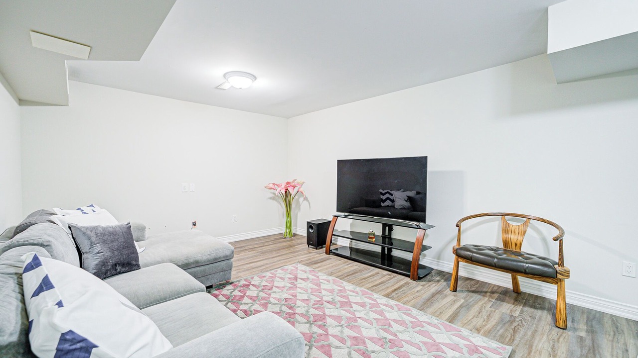 Photo of Livingroom in Etobicoke