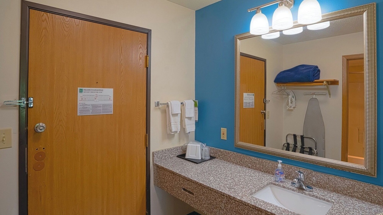 Photo of Bathroom in Redwood Falls