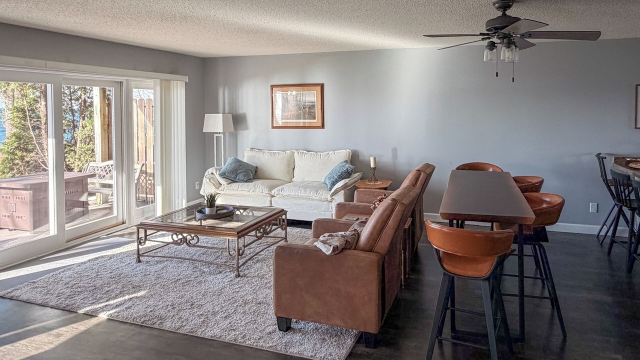Photo of Livingroom in Onamia