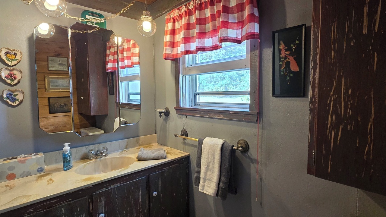 Photo of Bathroom in Rochert