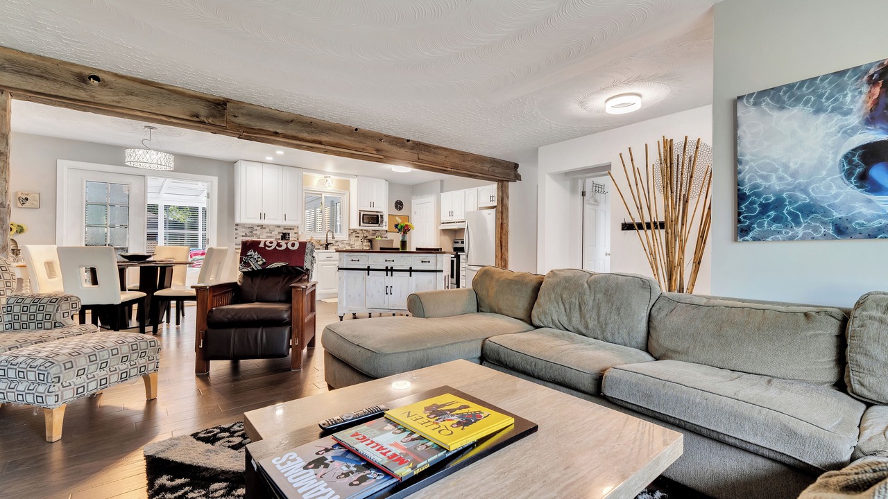 Photo of Livingroom in Trent Hills