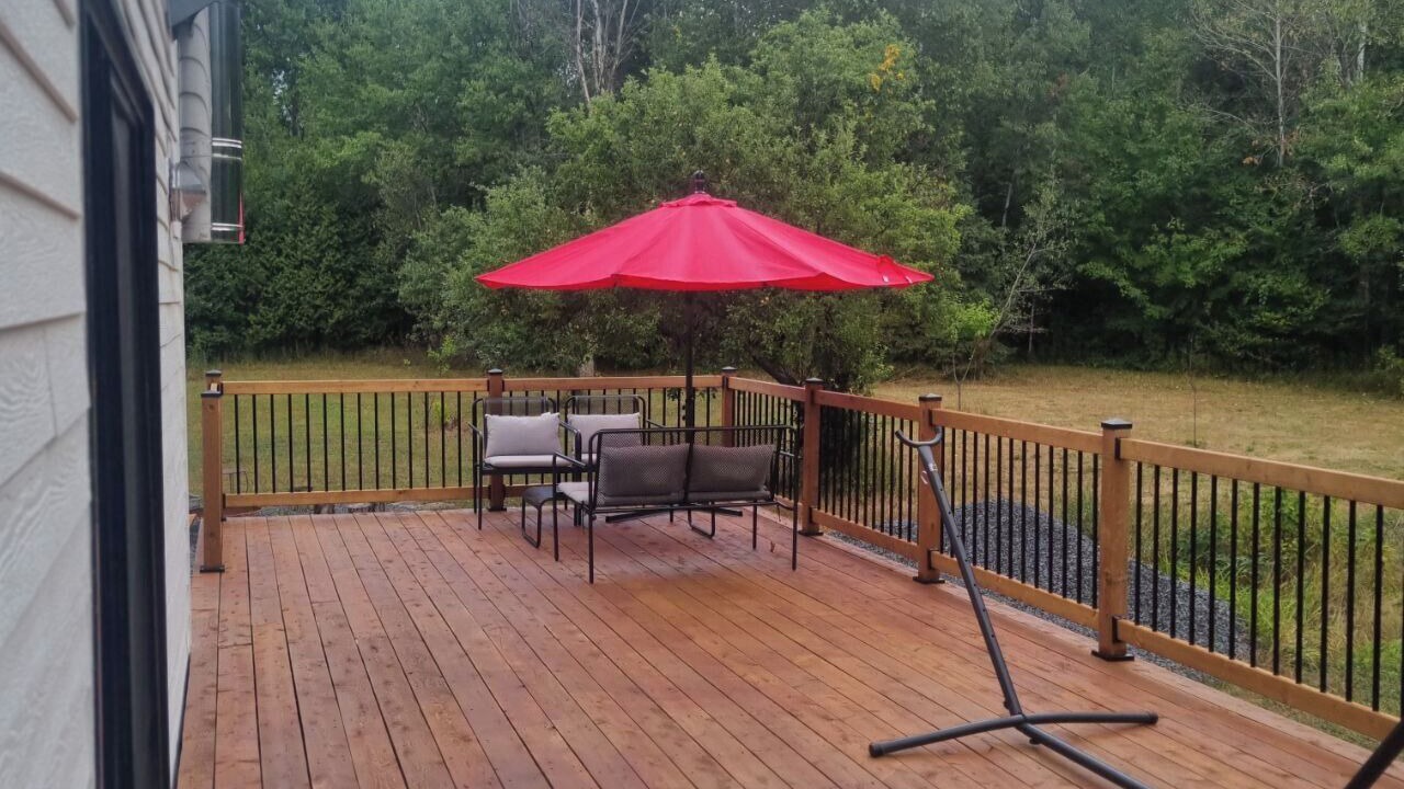 Photo of Patio Balcony in North Glengarry