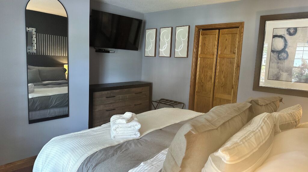 Photo of Bedroom in Crystal Beach