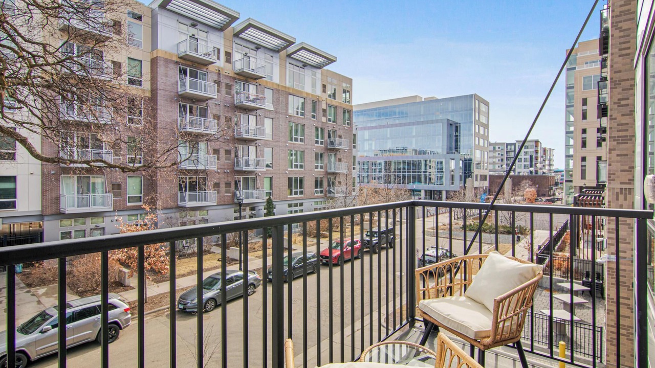Photo of Outdoor in Lowry Hill East