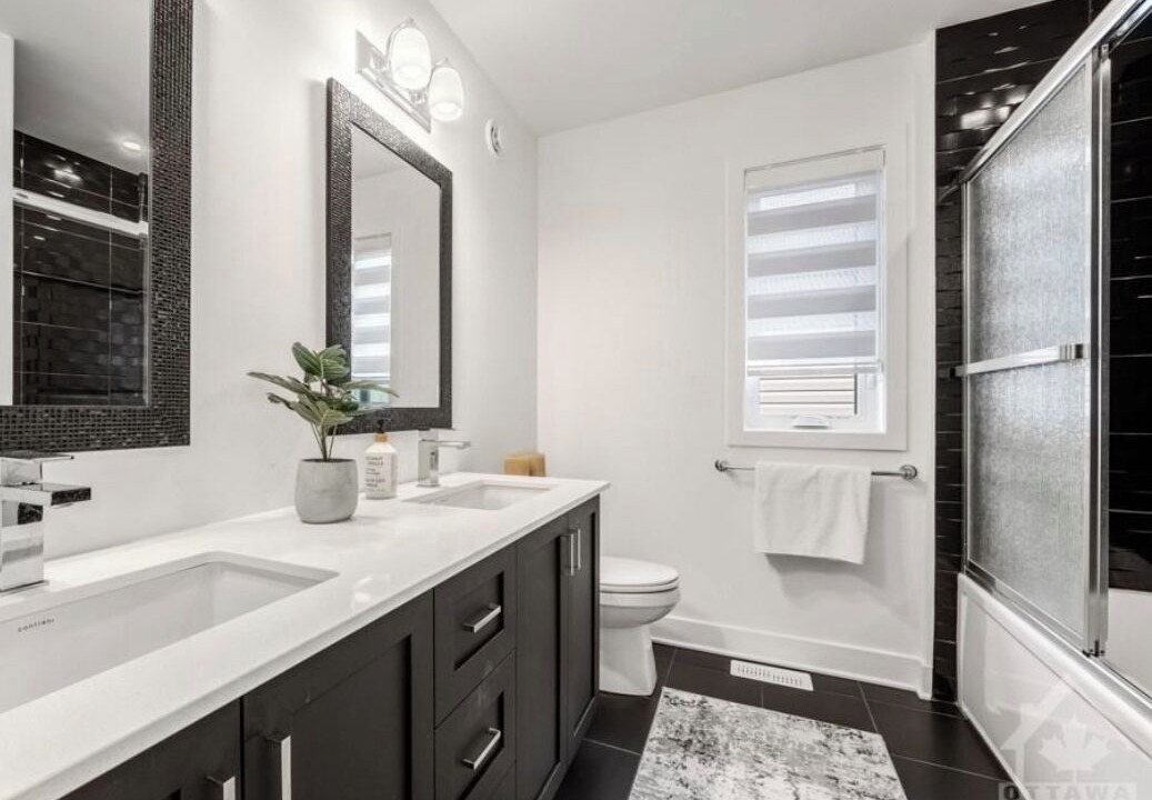 Photo of Bathroom in Kemptville