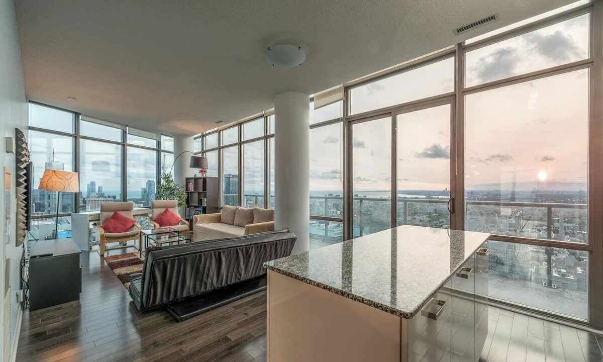 Photo of Livingroom in Bay Cloverhill