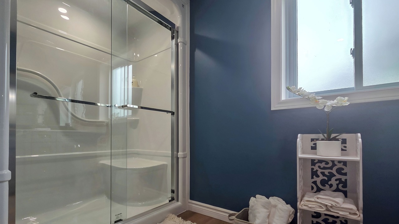 Photo of Bathroom in Chatham-Kent