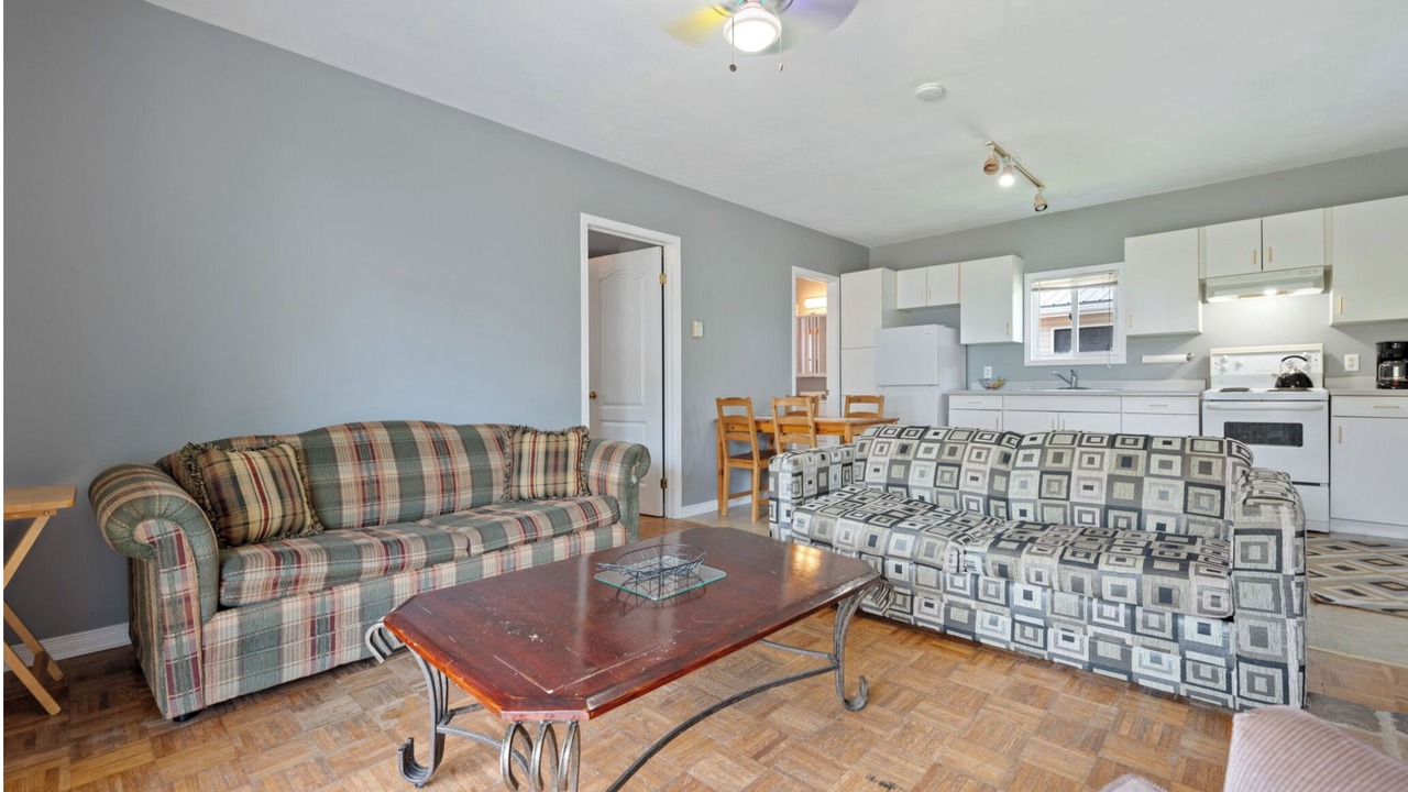 Photo of Livingroom in Turkey Point