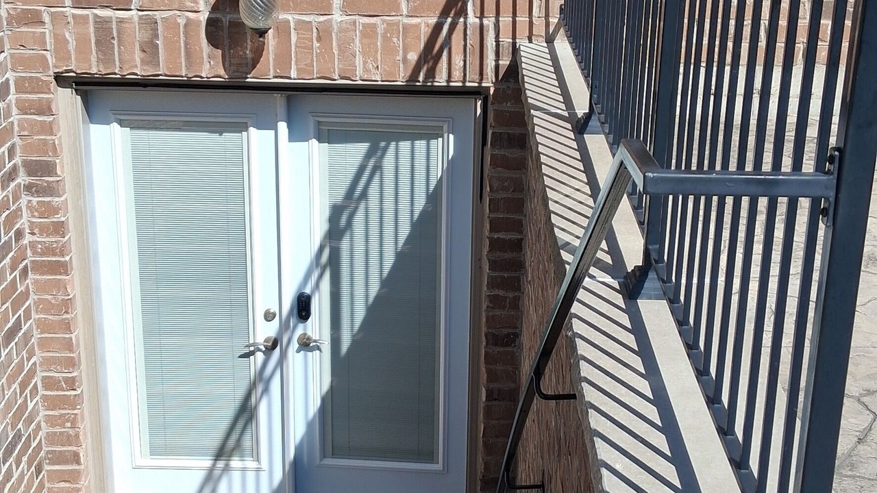 Photo of Outdoor in Pickering