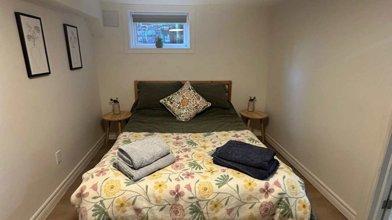 Photo of Bedroom in Upper Beaches