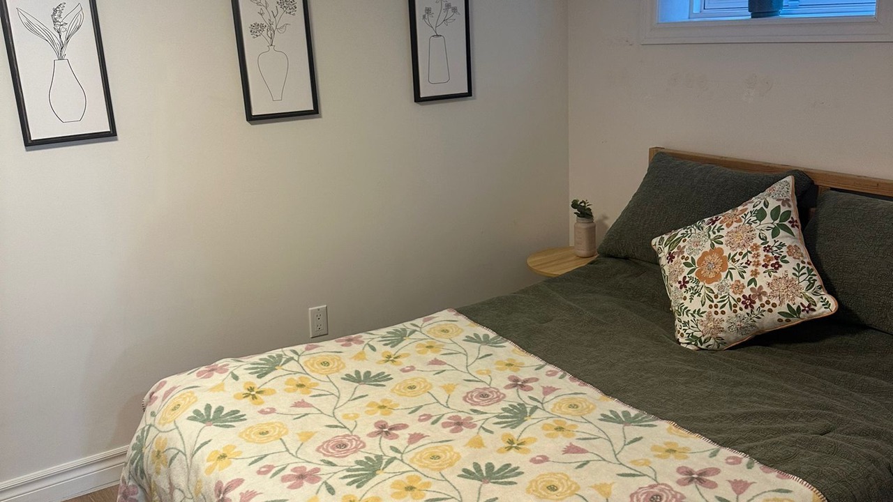 Photo of Bedroom in Upper Beaches