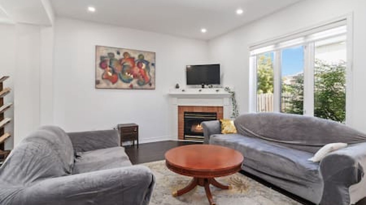 Photo of Livingroom in Brampton