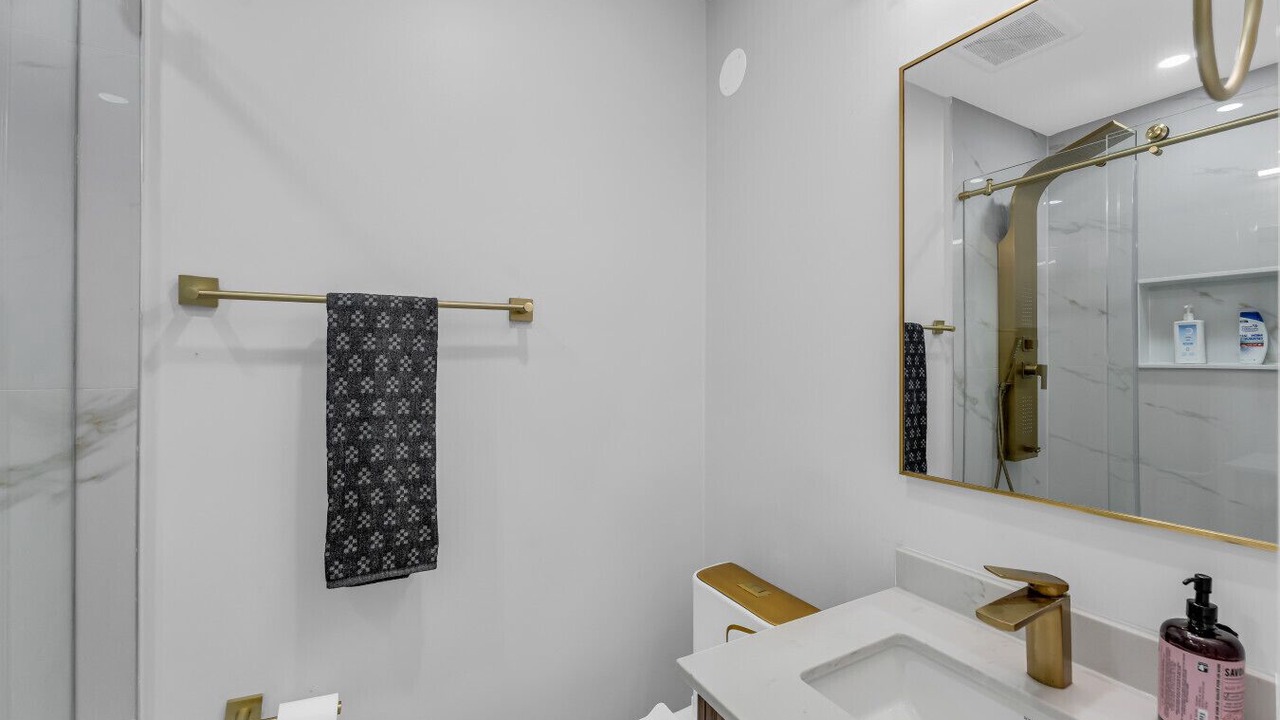 Photo of Bathroom in Brampton