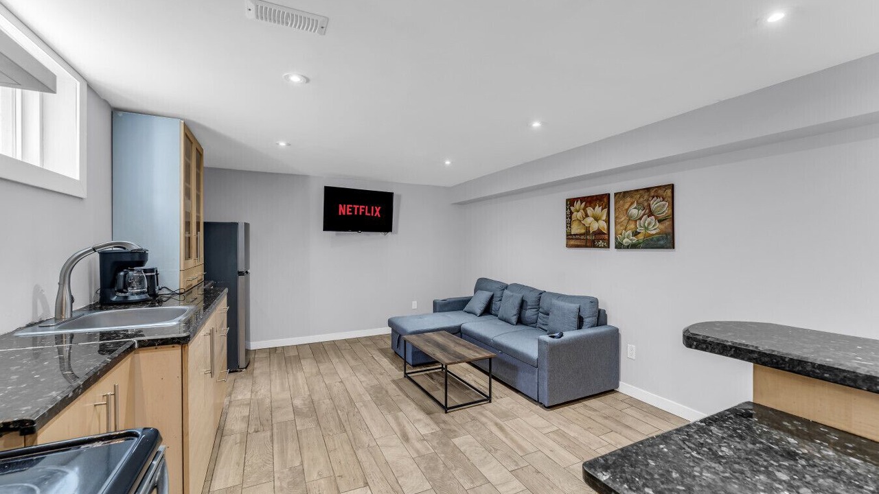 Photo of Livingroom in Brampton