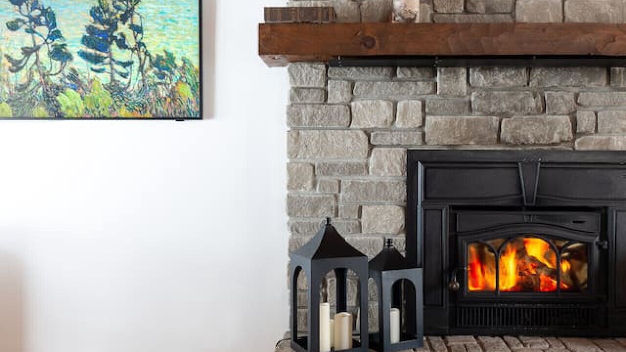 Photo of Livingroom in Lake of Bays