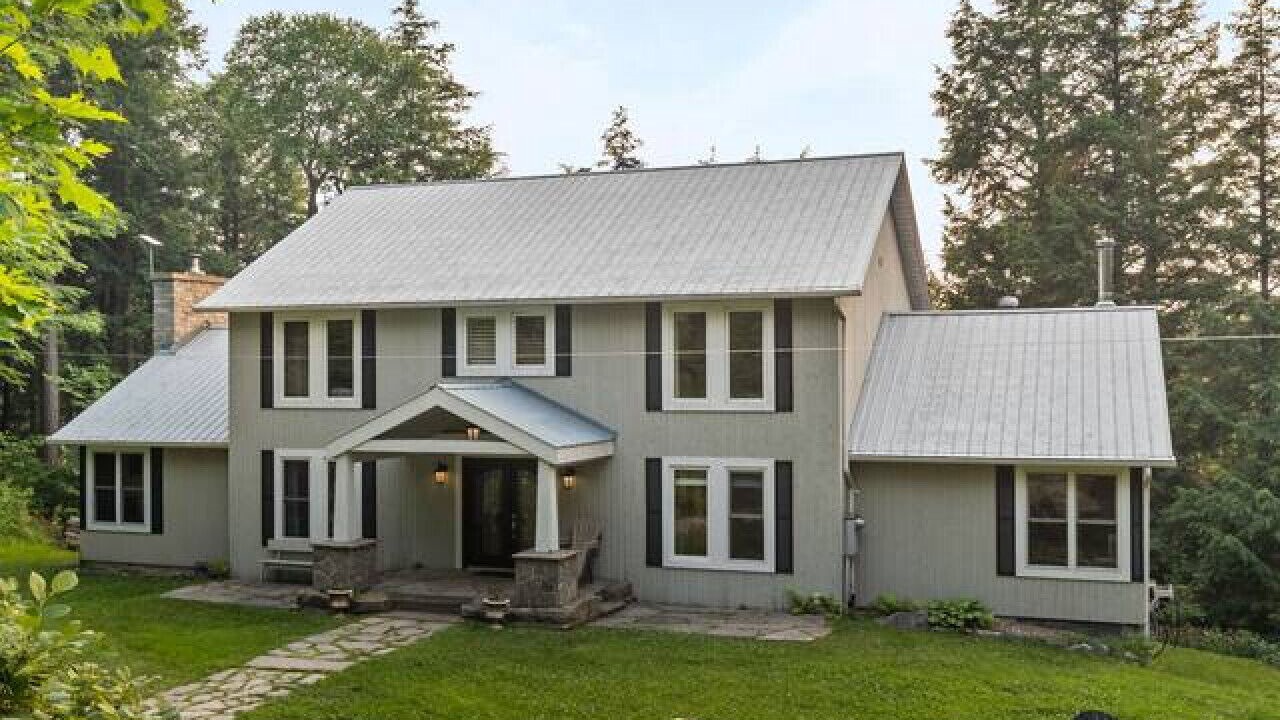 Photo of Outdoor in Lake of Bays