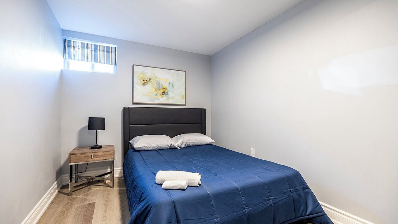 Photo of Bedroom in Lakeview