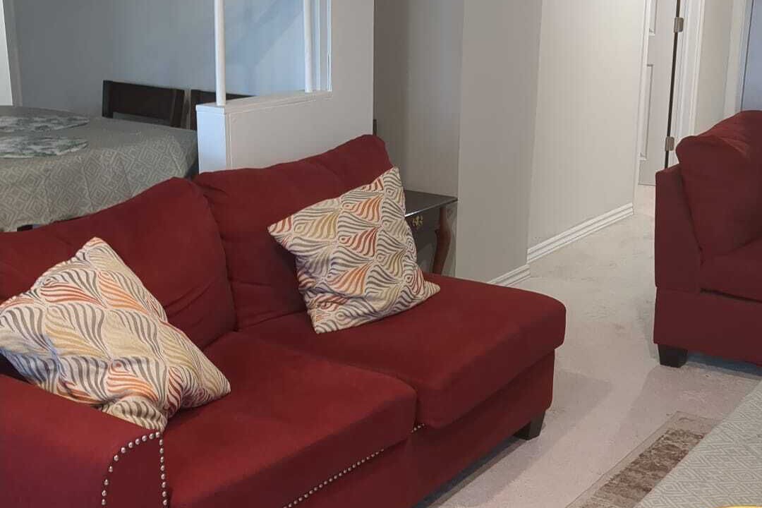 Photo of Livingroom in York Regional Municipality