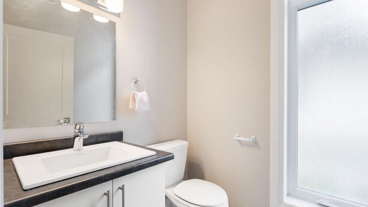 Photo of Bathroom in Colborne