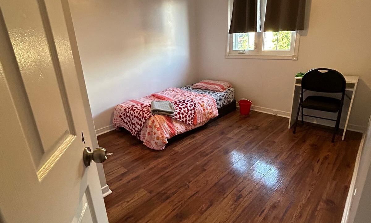 Photo of Bedroom in Courtice