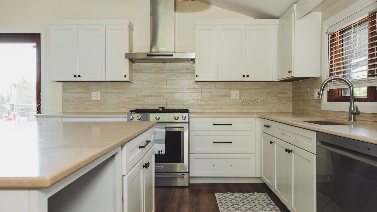 Photo of Kitchen in Plympton-Wyoming