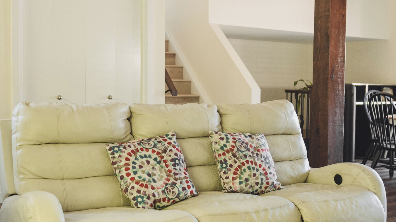 Photo of Livingroom in Plympton-Wyoming