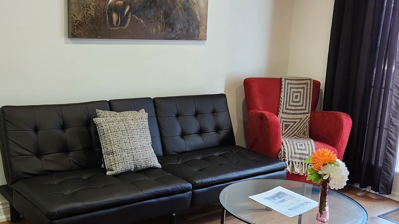 Photo of Livingroom in Courtice