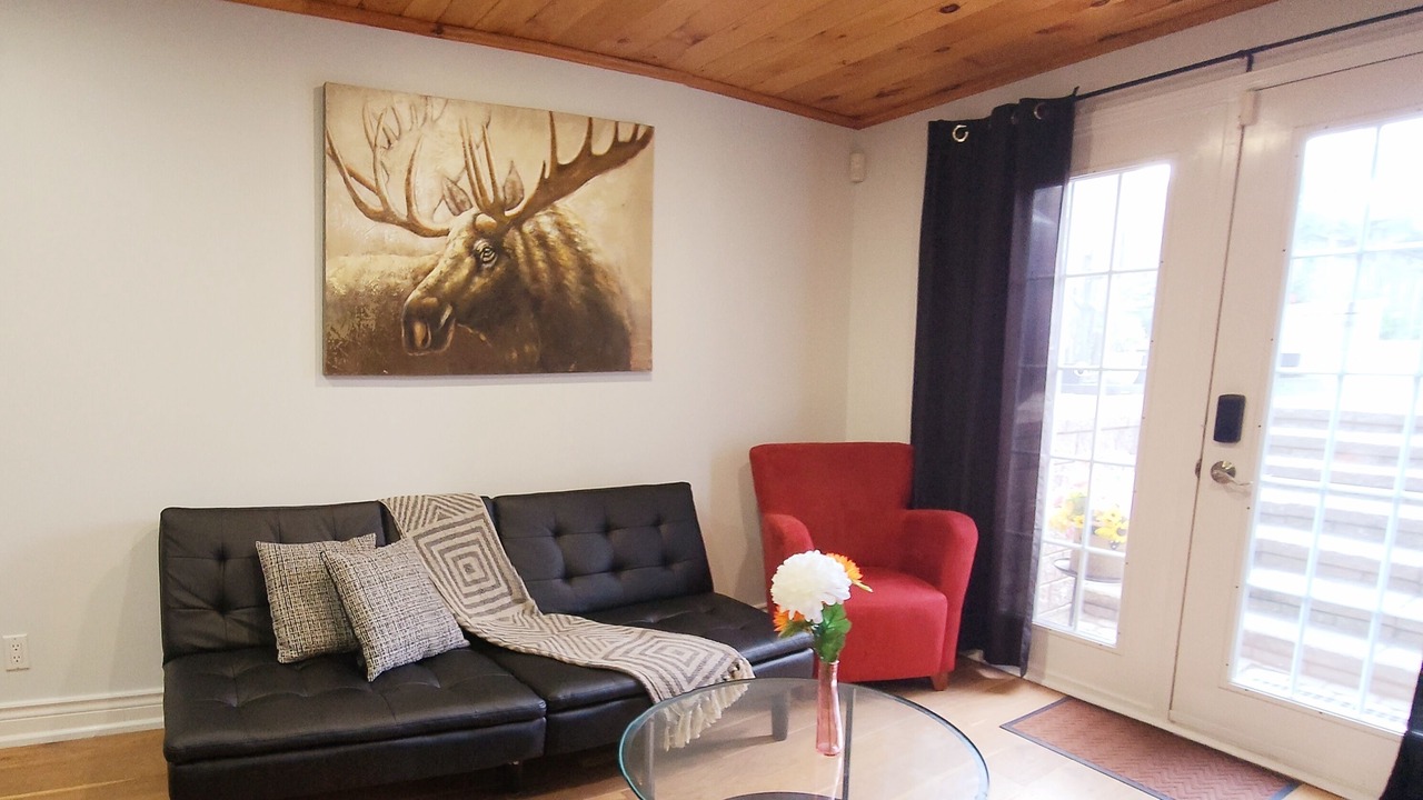 Photo of Livingroom in Courtice