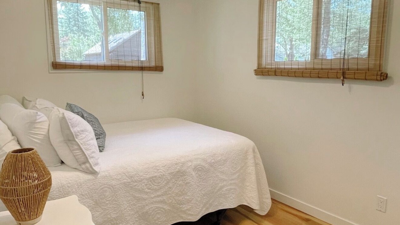 Photo of Bedroom in Plympton-Wyoming
