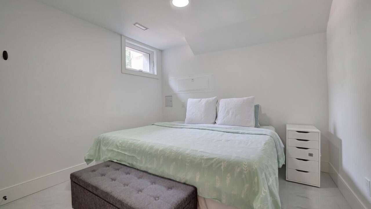 Photo of Bedroom in Etobicoke