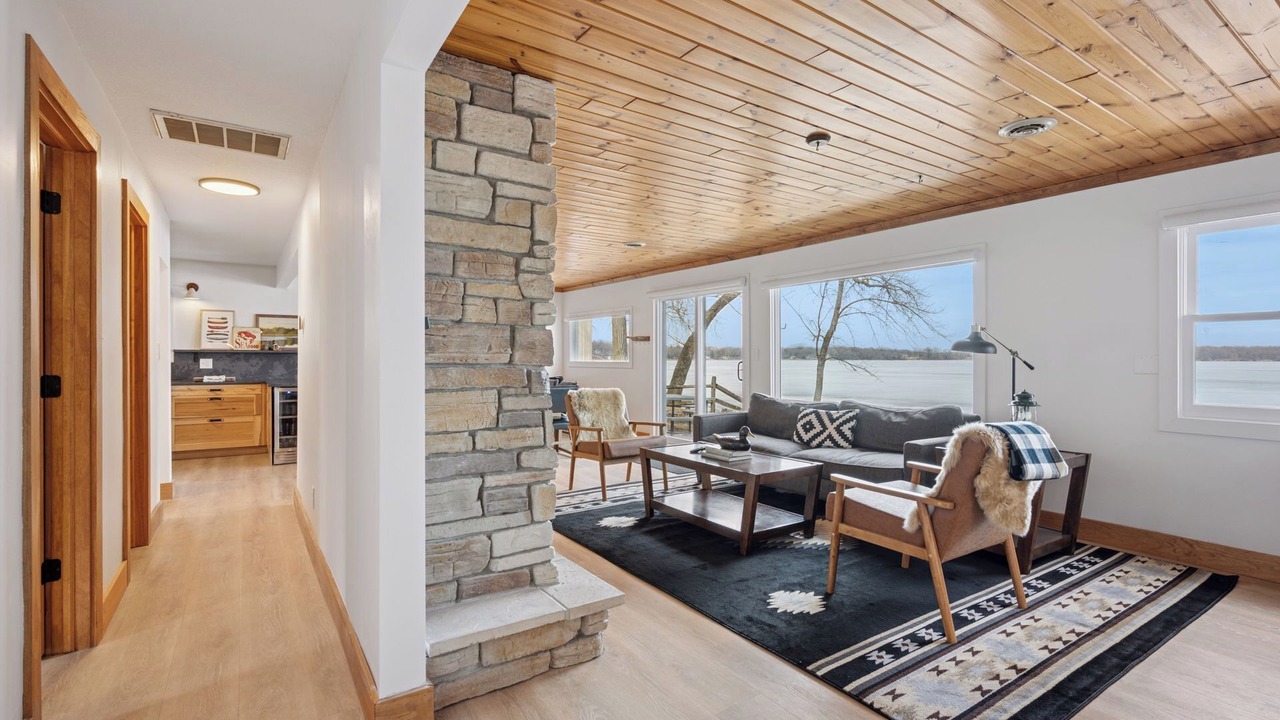 Photo of Livingroom in Clear Lake