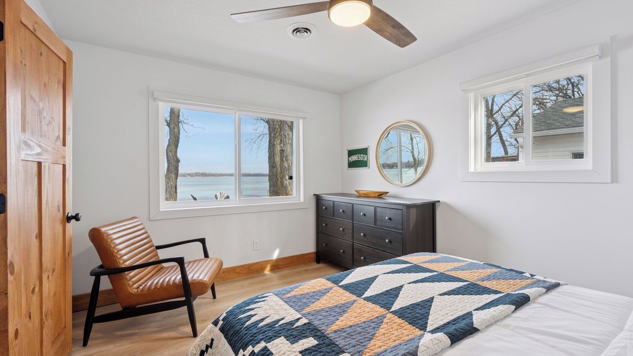 Photo of Bedroom in Clear Lake