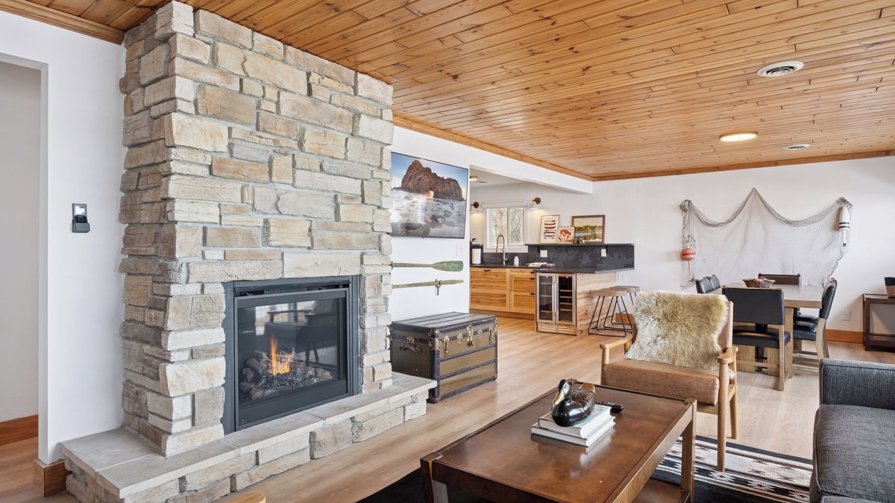 Photo of Livingroom in Clear Lake