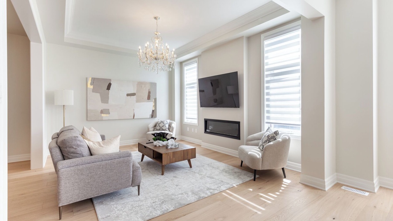 Photo of Livingroom in Markham