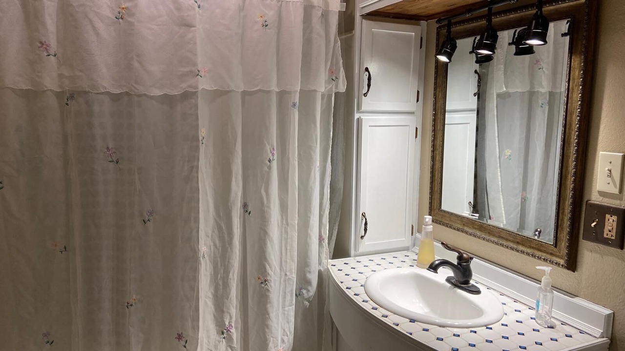 Photo of Bathroom in Willmar