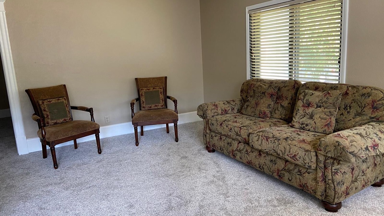 Photo of Livingroom in Willmar