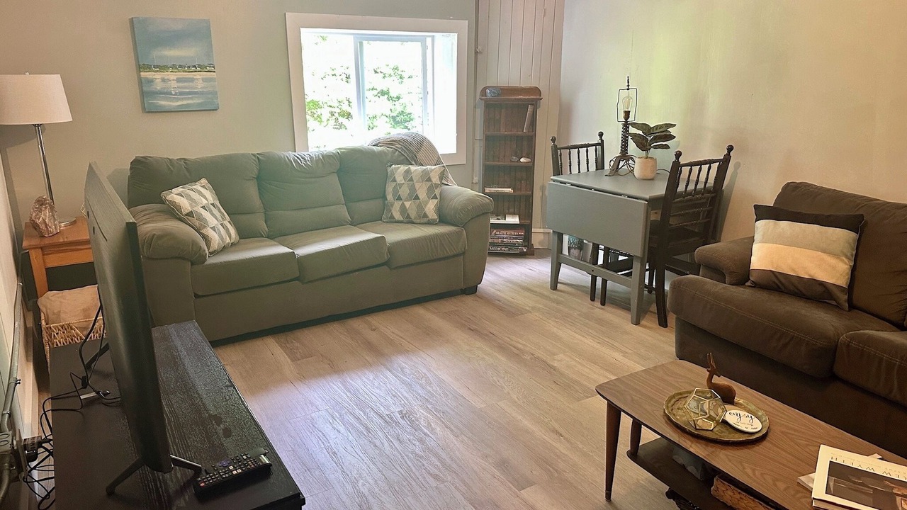 Photo of Livingroom in Eganville