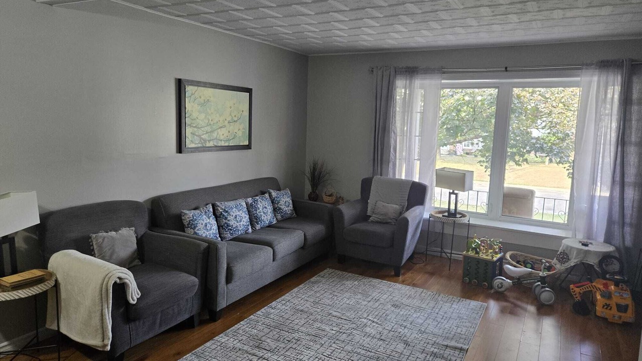 Photo of Livingroom in Brampton