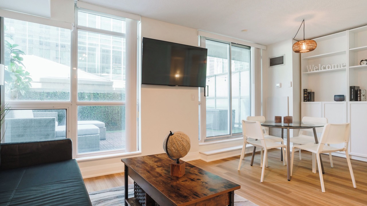 Photo of Livingroom in Financial District