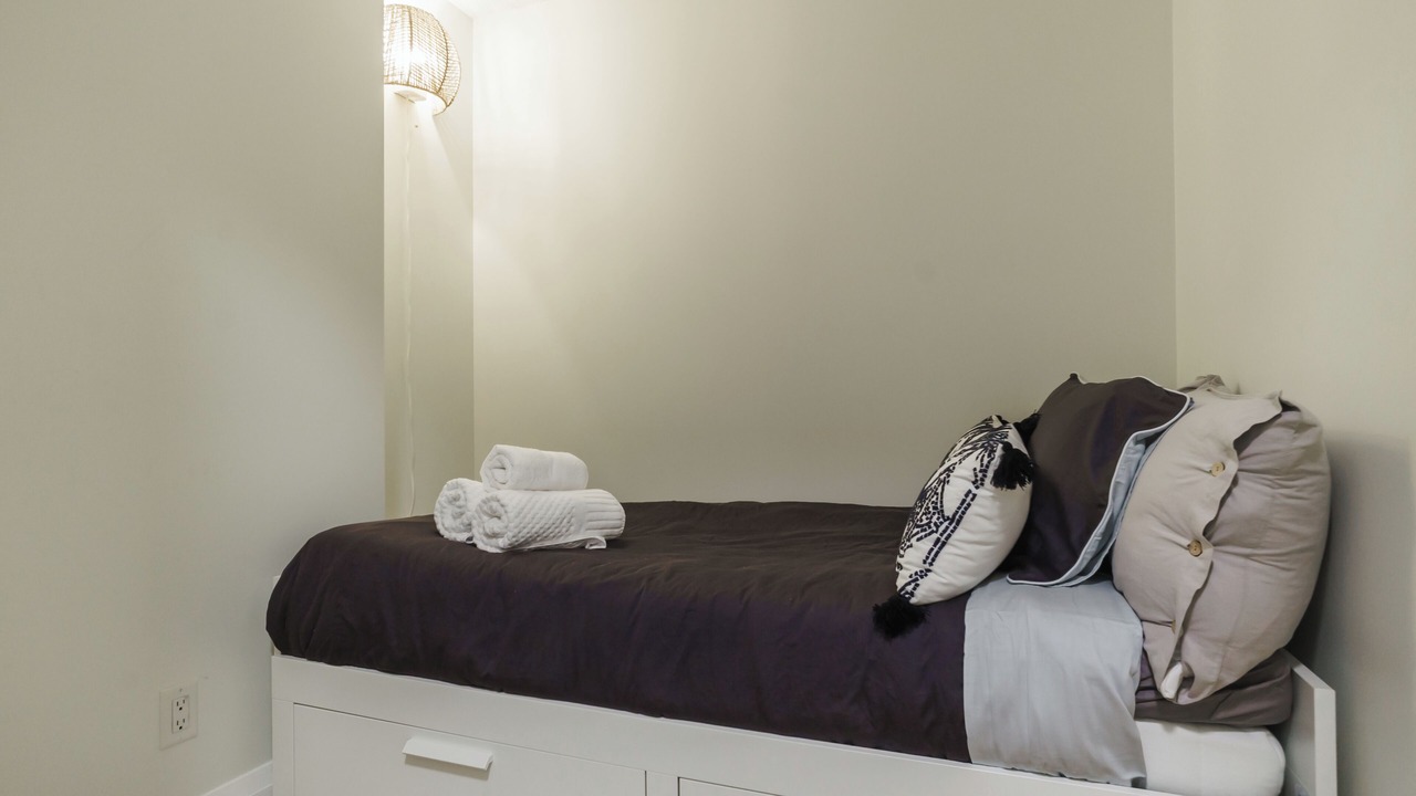 Photo of Bedroom in Financial District