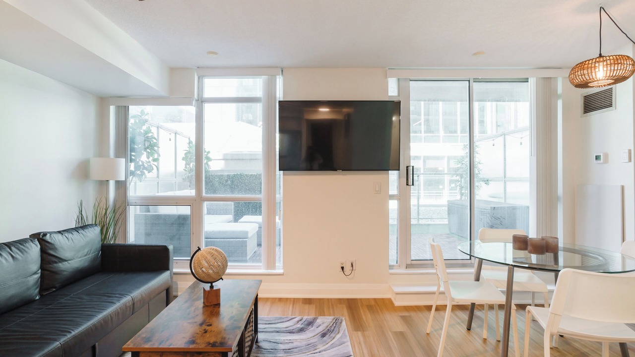 Photo of Livingroom in Financial District