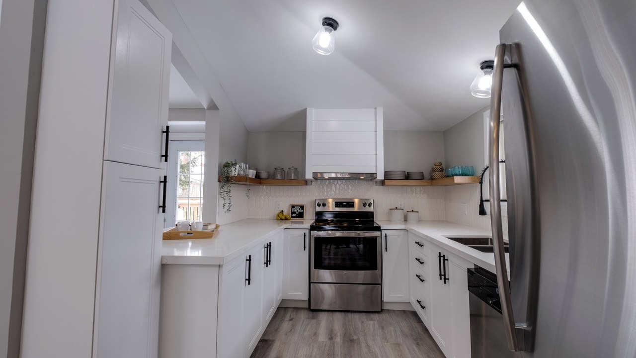 Photo of Kitchen in Grand Bend