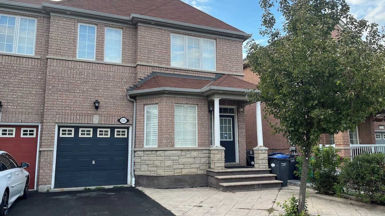 Photo of Outdoor in Churchill Meadows