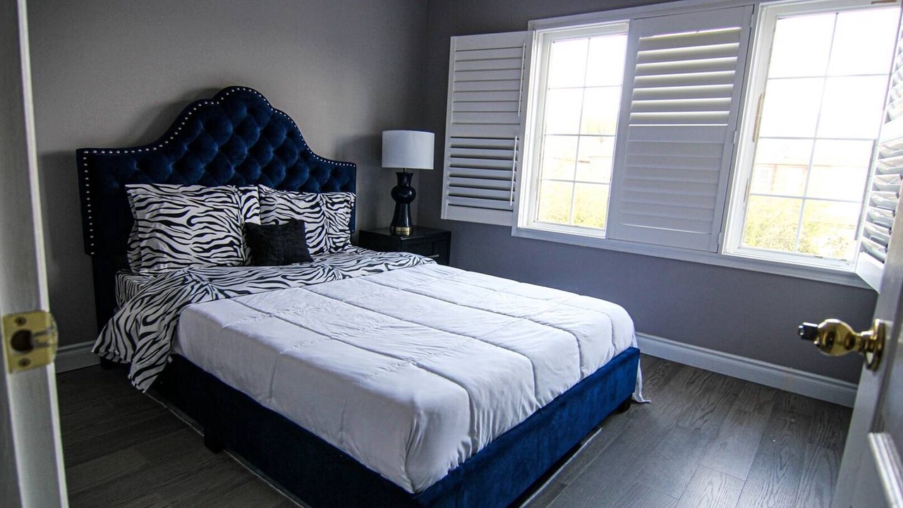 Photo of Bedroom in Churchill Meadows