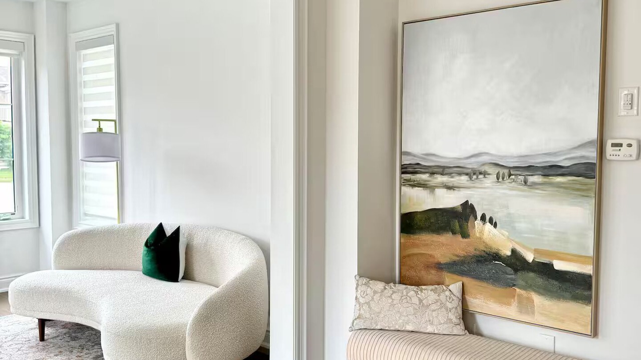 Photo of Livingroom in Whitby